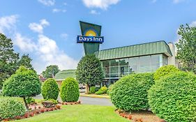 Days Inn Washington Arlington